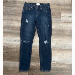 Paige 27 Verdugo Ankle Distressed Ankle Jeans